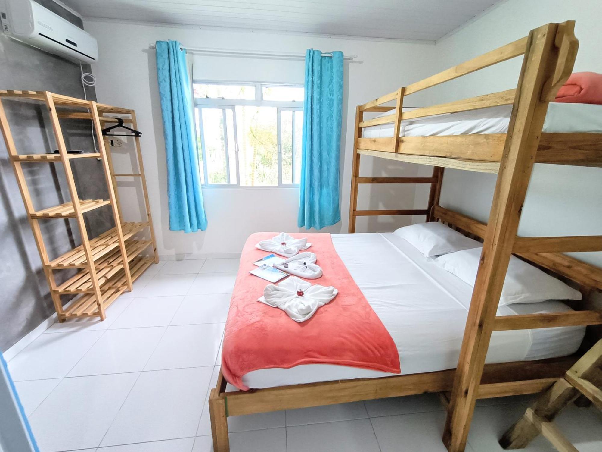 גוברנדור סלסו רמוס Hostel Casa Da Vo Rosa מראה חיצוני תמונה